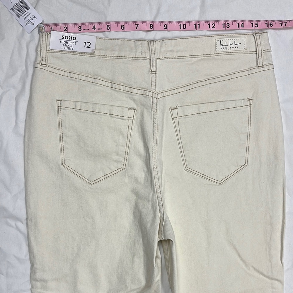 Nicole Miller  High-Rise Jeans - Picture 8 of 8